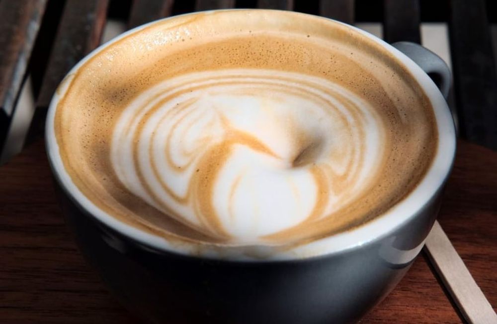 Un café mendocino ofrece trabajo para personas con discapacidad