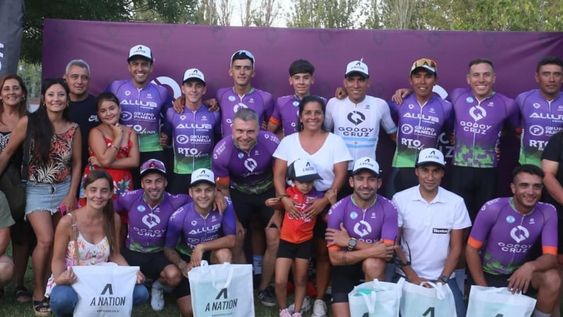 Con este equipo la Muni de Godoy Cruz competirá en la 48° Vuelta Ciclista de Mendoza