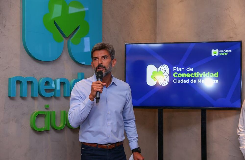 Ulpiano Suarez presentó el Plan de Conectividad de la Ciudad de Mendoza 2022