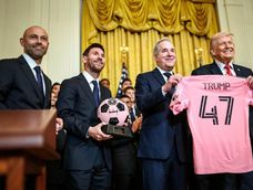 Fútbol. Lideres mundiales en su áreas. Mascherano, Messi, Mas y Trump Fútbol. Lideres mundiales en su áreas. Mascherano, Messi, Mas y Trump