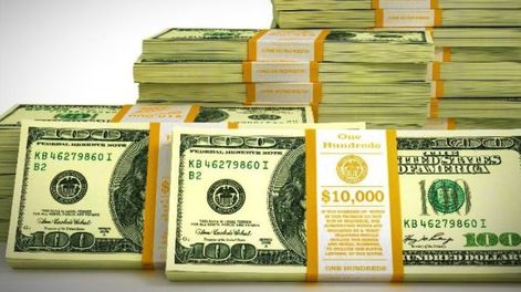 Dólar: expectativa en el primer día de vigencia del impuesto del 30%
