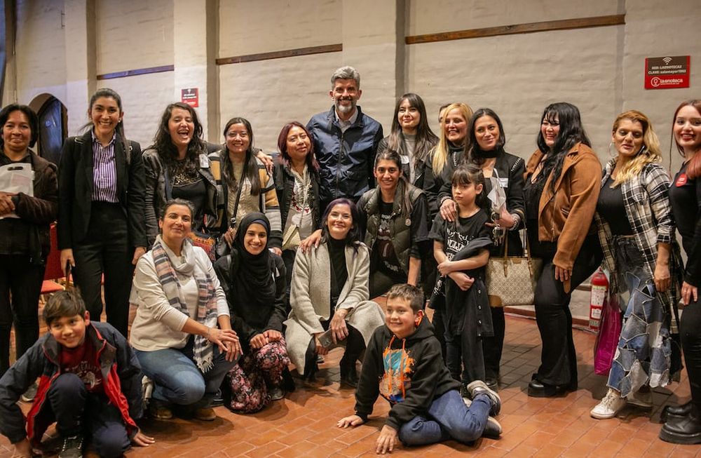 Ulpiano Suarez participó de un encuentro de emprendedoras junto a la Ministra de Educación de CABA