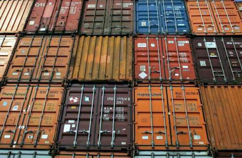 Para bajar la inflación, prorrogan beneficios fiscales de importaciones en cuatro rubros claves.
