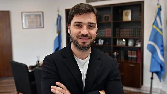 El gobernador electo de Chubut culpó a Sergio Massa de haber desfinanciado las arcas provinciales con la rebaja del Impuesto a las Ganancias. Imagen de archivo.