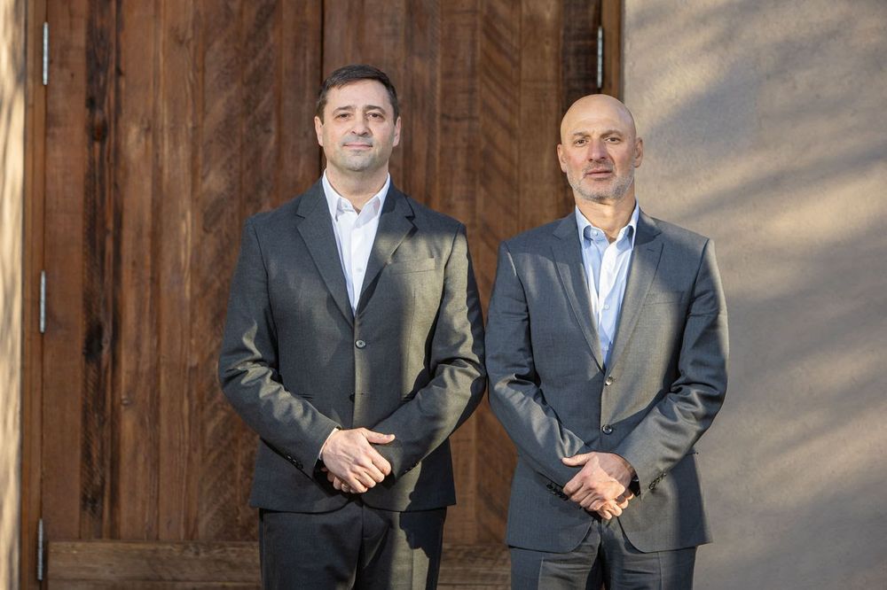 El nuevo presidente del CEM, Martín Calzetta, junto al nuevo vicepresidente, Federico Ostropolsky.&nbsp;