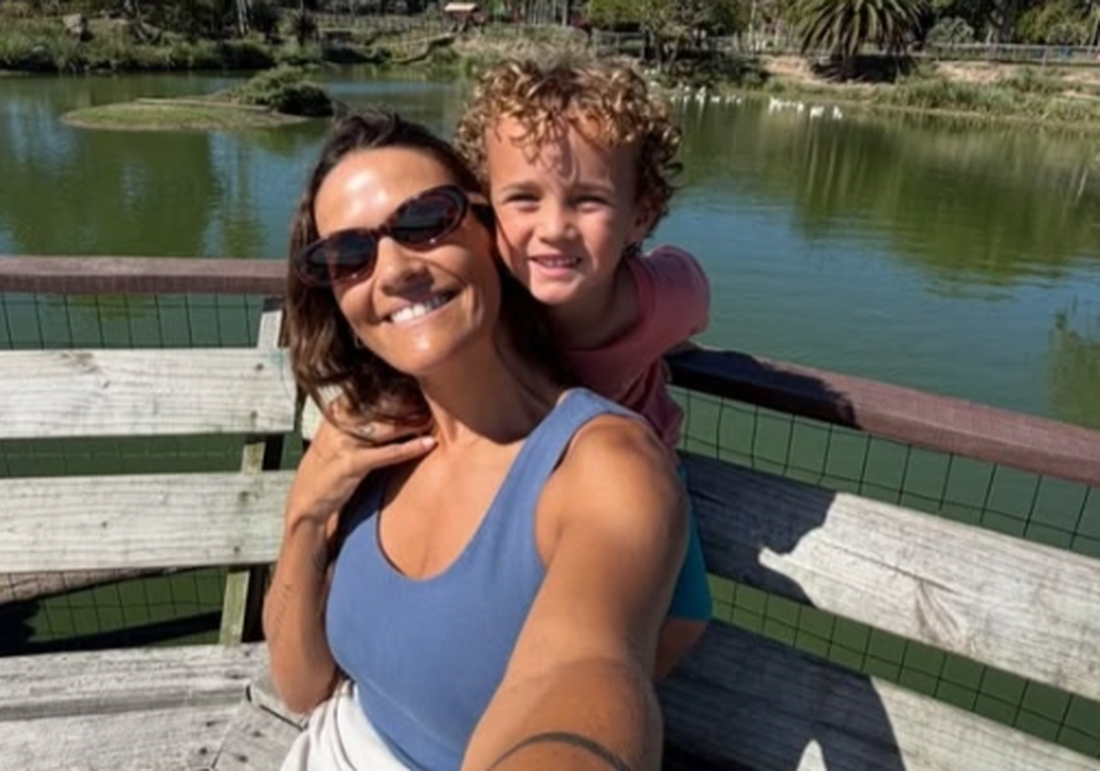 Mica Vázquez la actriz mostró el dormitorio de su hijo Baltazar, un espacio lleno de color y objetos infantiles.