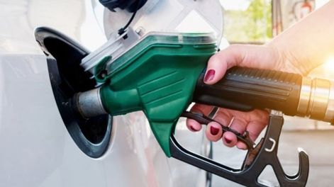 Diciembre arrancó con aumentos en naftas y gasoil.