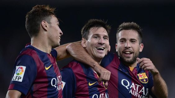 Con un doblete de Messi, Barcelona goleó al Elche
