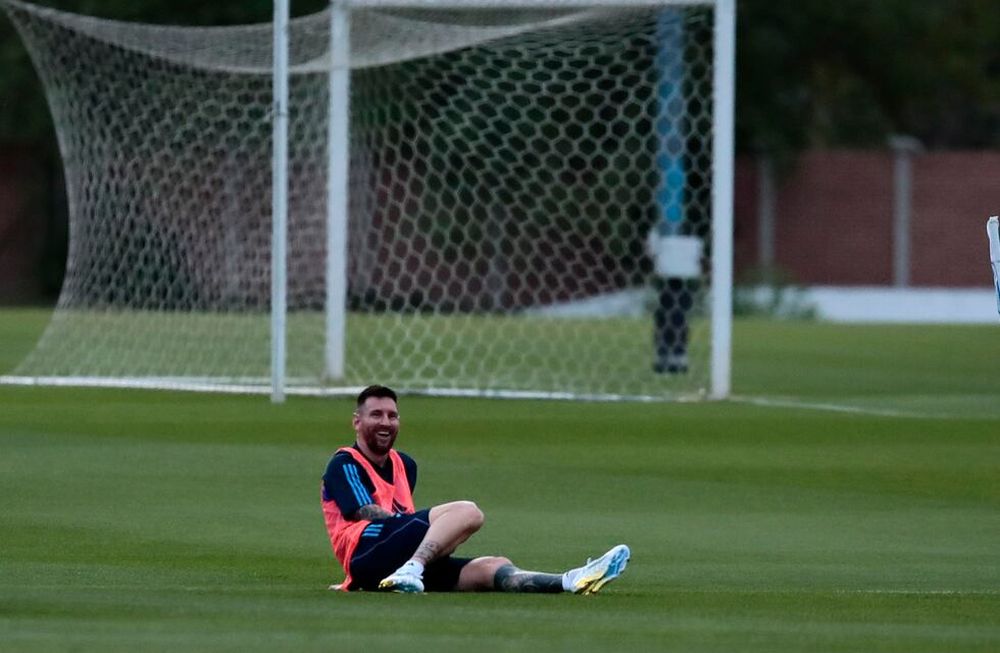 Entrenamiento de la selección argentina para la fecha de Eliminatorias de octubre. (Fotobaires).