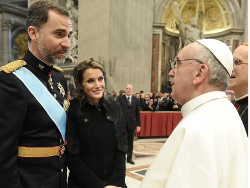 Las diferentes realezas despidieron al Papa Francisco.&nbsp;