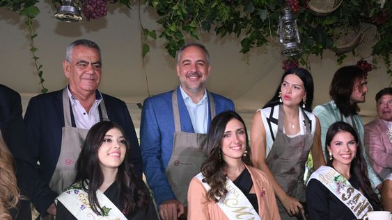 Los intendentes peronistas Edgardo González (Lavalle), Matías Stevanato (Maipú) y Flor Destéfanis (Santa Rosa). Los intendentes peronistas Edgardo González (Lavalle), Matías Stevanato (Maipú) y Flor Destéfanis (Santa Rosa).