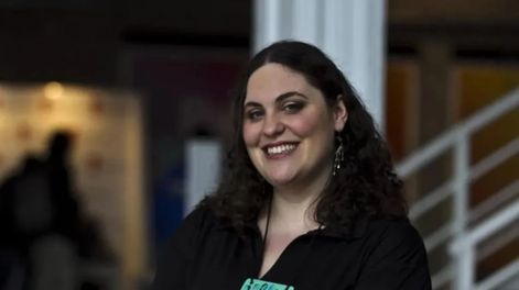 Los Andes | La científica Valeria Edelsztein, quien investiga para el CONICET, recibió una distinción ‘Franco-Argentina’ en el área de ‘Innovación’ otorgada en la Embajada de Francia.