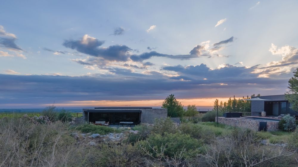 TINY HOUSE 2