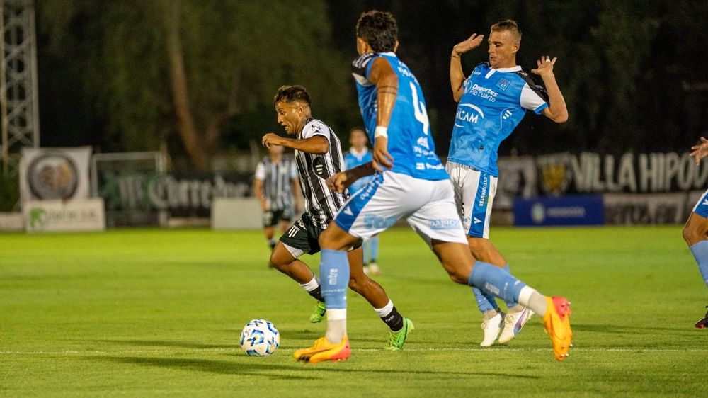 Por la primera fecha de la zona B de la Primera Nacional, Gimnasia y Esgrima recibi&oacute; a Estudiantes de R&iacute;o Cuarto. / Gentileza: Prensa GyE.&nbsp;