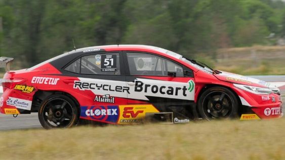 Pole con tiempo empatado para Bastidas