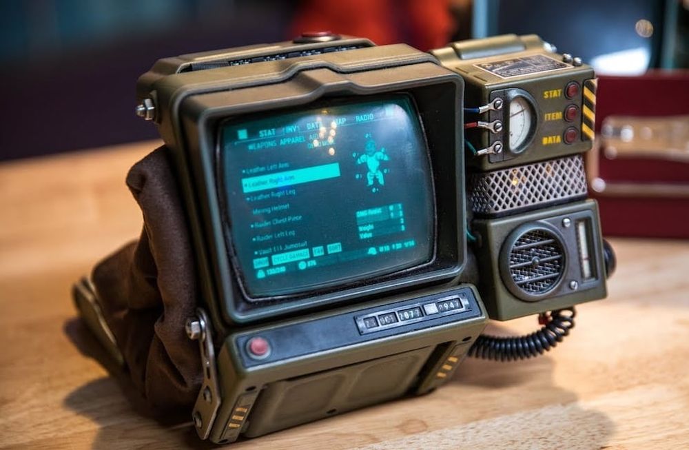 Así funcionan las Pip-Boy, los miniordenadores de Fallout.