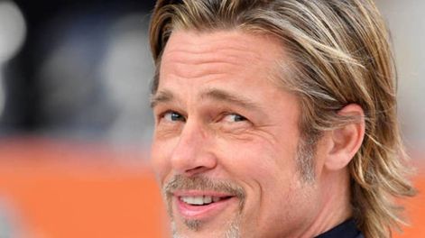 Cómo son y cuánto cuestan las zapatillas de Brad Pitt