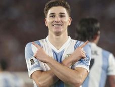 Julián Álvarez, titular indiscutido en la selección argentina, llegará con lo justo al debut del equipo en el Mundial 2026. Julián Álvarez, titular indiscutido en la selección argentina, llegará con lo justo al debut del equipo en el Mundial 2026.