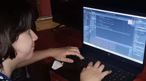Adolescente mendocino que inventó Gambling Victims, un juego para luchar contra la ciberludopatía.