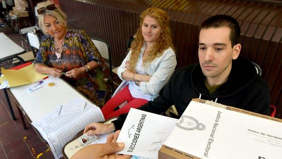 La reforma electoral merece un tratamiento particular