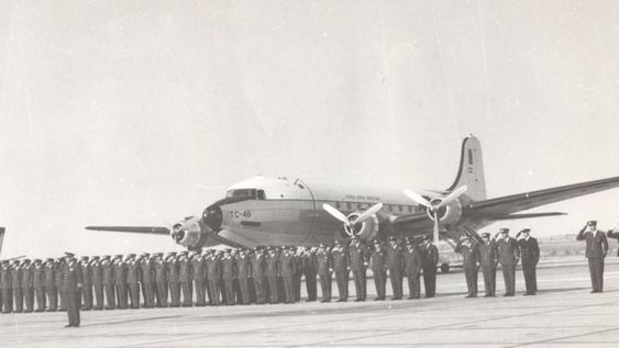 El avión TC-48 partió en noviembre de 1965 desde Mendoza hacia Córdoba y, de allí, hacia Costa Rica. Sin embargo, en el tramo entre Panamá y El Salvador, la aeronave cayó. Y desde entonces no hay rastros. Ahora, por medio de un radar, se detectaron anomalías en una zona cordillerana de Costa Rica. Foto: Archivo / Los Andes.