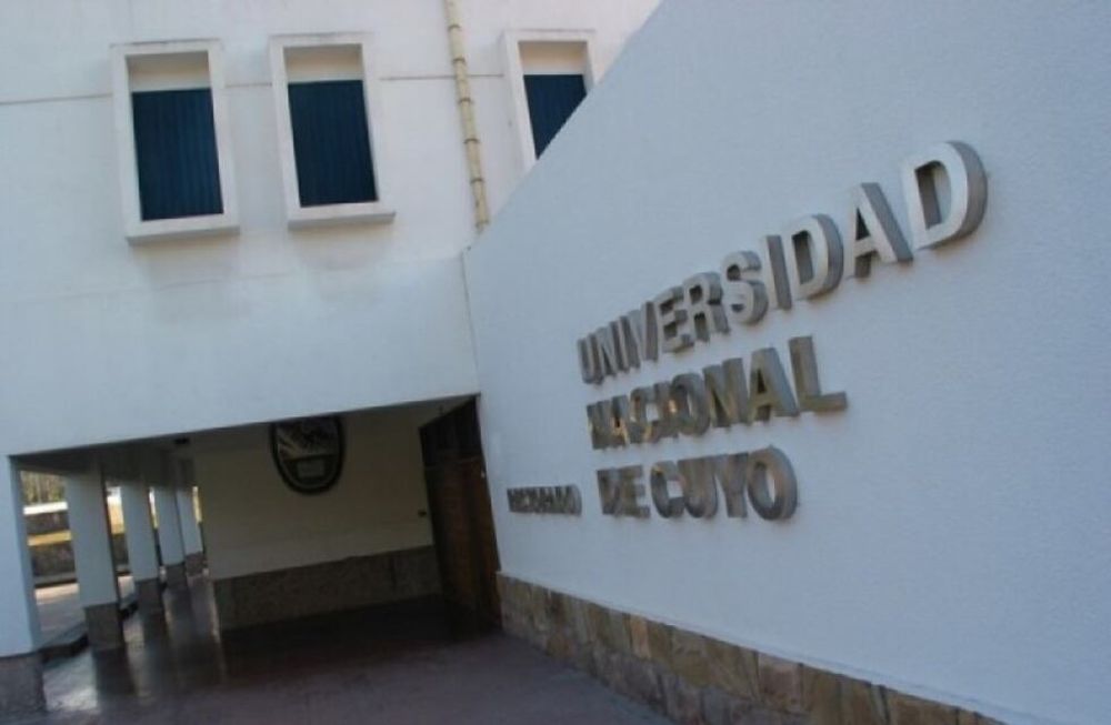 Trámites remotos, base de datos unificada y fin de la burocracia: así avanza la digitalización en la UNCuyo. Foto: Archivo Los Andes