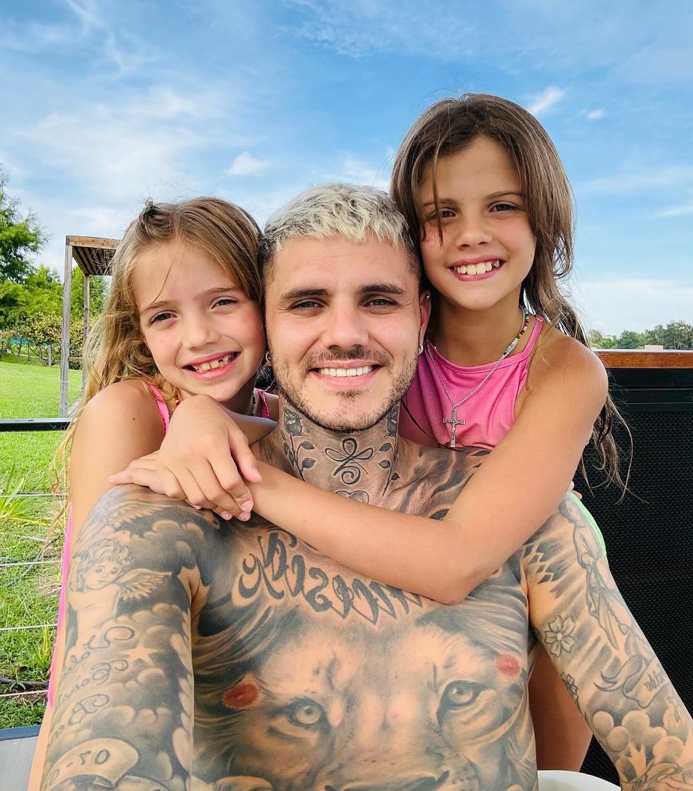 Mauro Icardi se reencontró con sus hijas en medio del conflicto legal