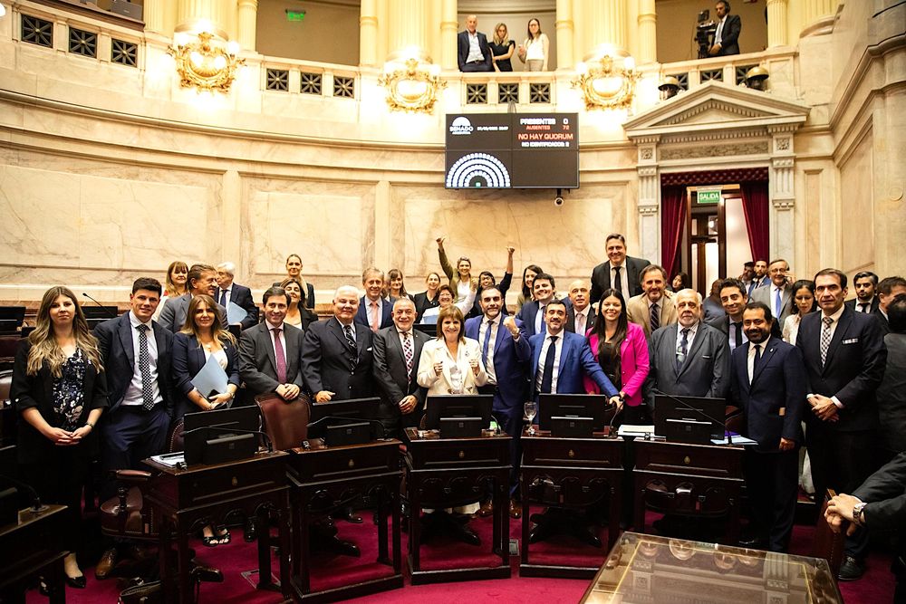 El Senado convirtió en ley la reforma laboral