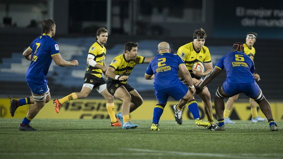 Peñarol de Uruguay fue el más efectivo y jugando un rugby de alta jerarquía batió a los paulistas de Cobra.