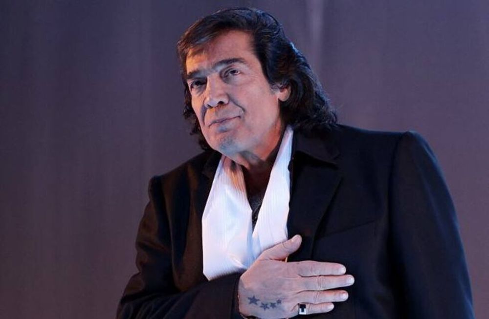 Alfredo Cahe: Cacho Castaña la está peleando