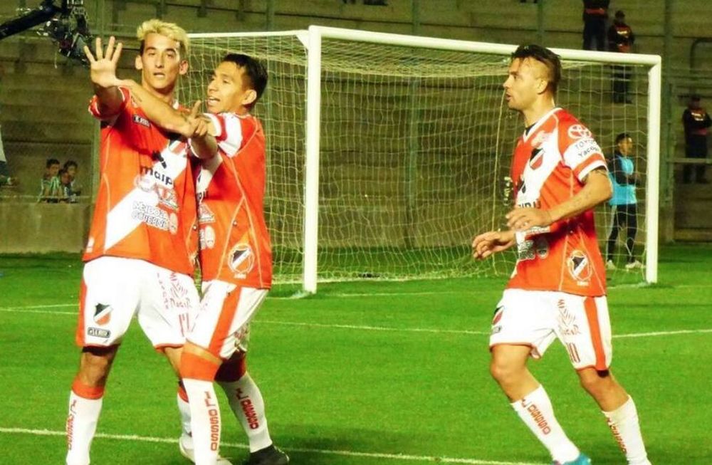 El Cruzado se trajo un valioso triunfo de San Juan