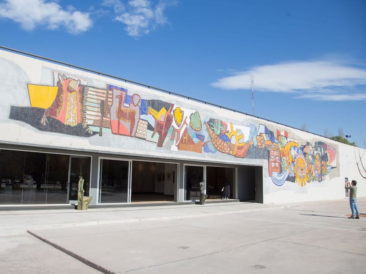 Exposición “Más allá del velo”, de Francisco Heredia