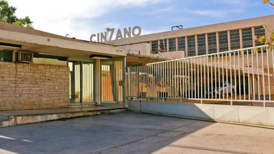 La ex bodega Cinzano en San Juan fue comprada por una minera pero trascendió que uno de los inversores sería alguien que sostiene una compleja disputa con Fecovita. Foto: Diario Tiempo de San Juan