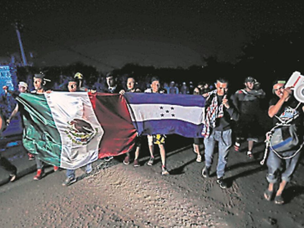 Migrantes de la caravana piden regresar a Honduras