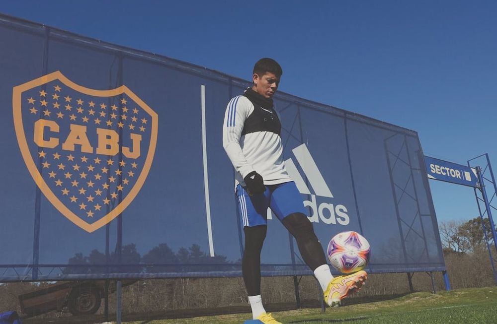 Marcos Rojo, defensor de Boca, en el entrenamiento de Boca. (Prensa Boca)
