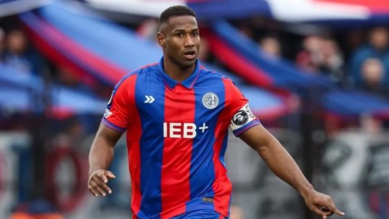 El club de Boedo rechazó una oferta por Romaña y no aceptará jugadores como parte de pago, insistiendo en una venta total o una cifra superior. El club de Boedo rechazó una oferta por Romaña y no aceptará jugadores como parte de pago, insistiendo en una venta total o una cifra superior.