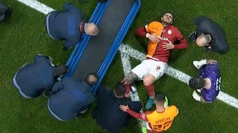 Los Andes | Mauro Icardi salió lesionado. / Gentileza.