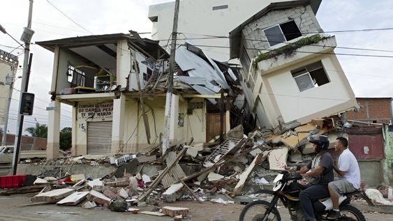 Fuerte sismo de magnitud 6,1 sacude el norte de Ecuador: 540 personas afectados y 135 viviendas dañadas
