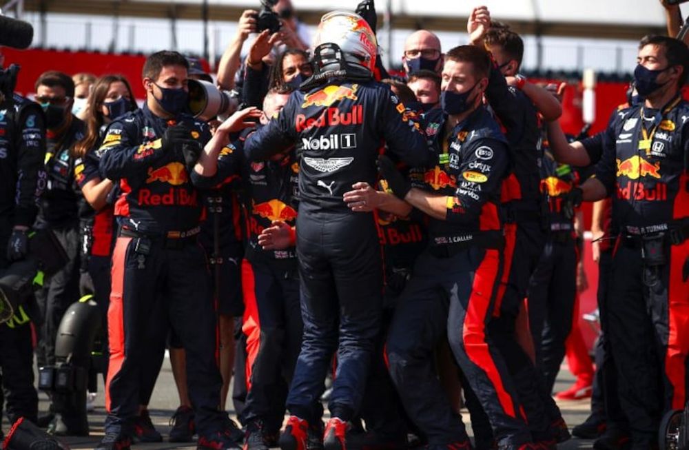 Verstappen cerró la temporada 2020 con un triunfo en Abu Dhabi