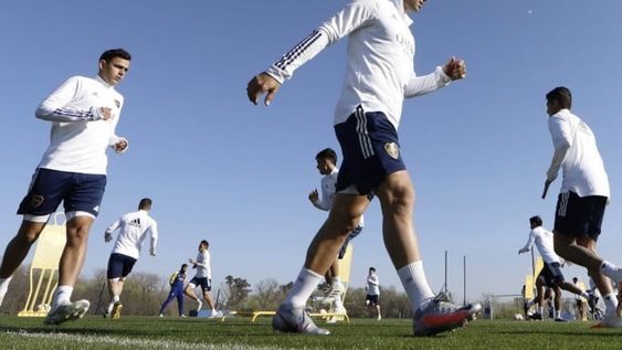 Mauro Zárate, volvería a ser titular ante Arsenal por la Copa Diego Maradona. / Gentileza.