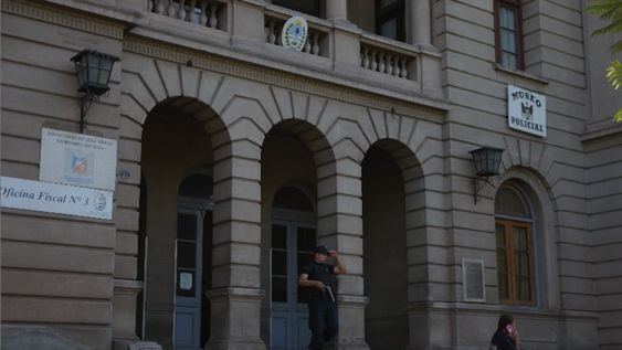 Todas las denuncias fueron recepcionadas en la oficina fiscal ubicada en la antigua comisaría Séptima, de Godoy Cruz. Foto: Archivo / Los Andes