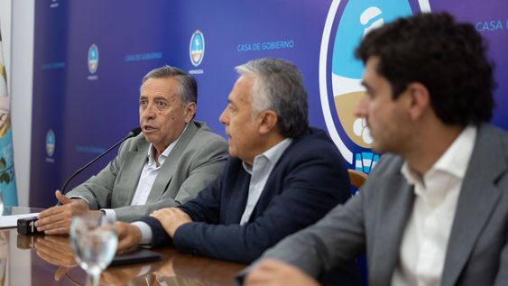 Mediante una resolución, señaló observaciones sobre los cruces con la red de riego y responsabilizó al municipio, la UTE y ECOGAS.