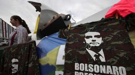 Haddad denuncia organización criminal de Bolsonaro para expandir noticias falsas