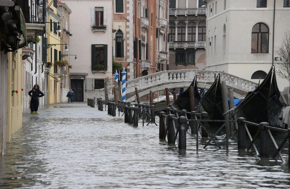 Inundaciones atípicas cubren el 70% de Venecia