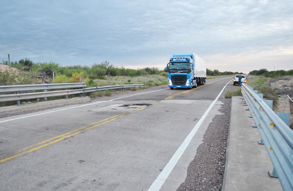 Atención: se rompió un puente en la ruta 153 y la circulación está reducida