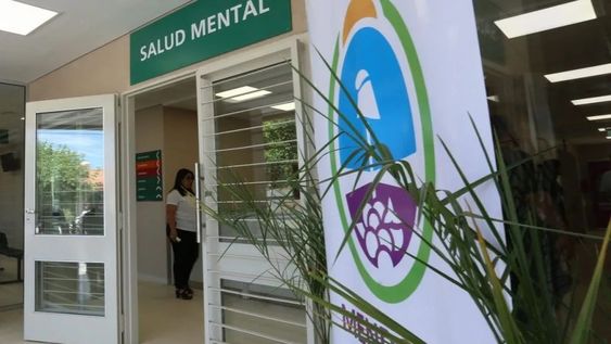 La salud mental pública, al límite: crece la demanda y conseguir atención psiquiátrica es cada vez más difícil.
