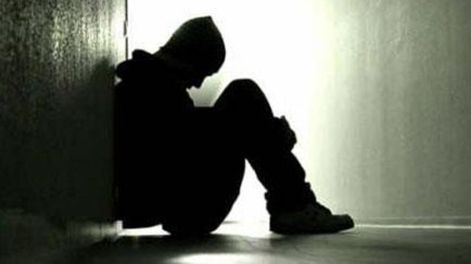 Jóvenes, principales víctimas del suicidio