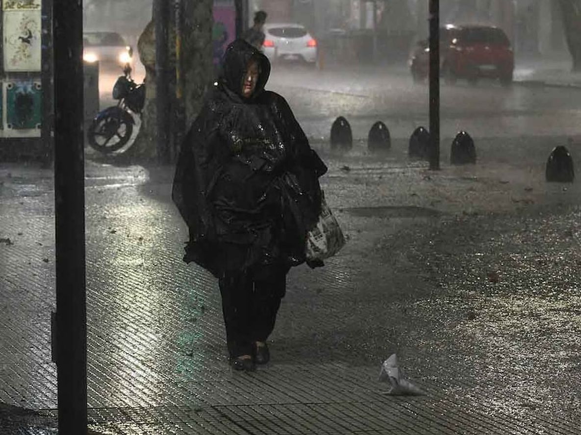 Se prevén tormentas aisladas en la provincia de Mendoza durante las primeras horas del sábado. Foto: Jose Gutiérrez / Los Andes