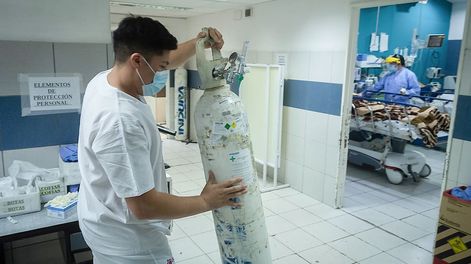 Los Andes | Desde Salud indican que una de las claves de la baja de muertes es la vacunación y tener al sistema listo para actuar. Foto: Ignacio Blanco / Los Andes