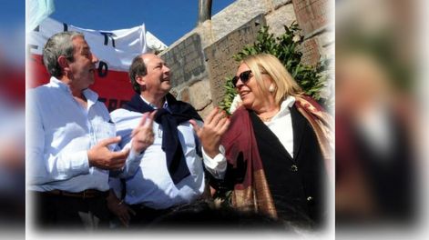 Amores y desamores de Lilita con los radicales mendocinos - Por Carlos Salvador La Rosa